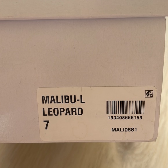 Malibu-L Leopard Pump Heels - Picture 4 of 5